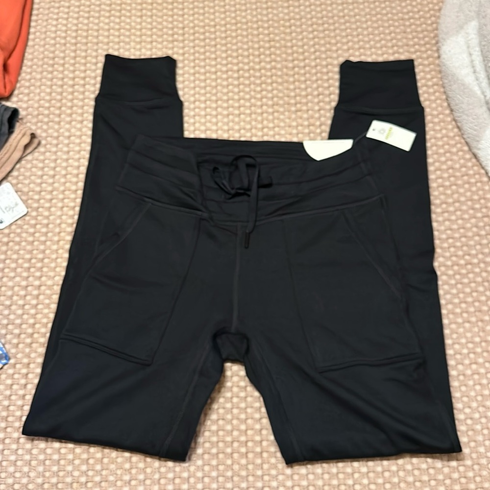 New leggings/joggers size Medium